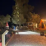 Garden Luksustelt Ksamil