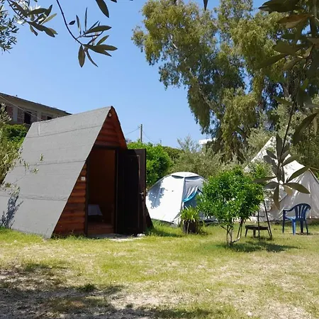 Garden Campo de lujo Ksamil