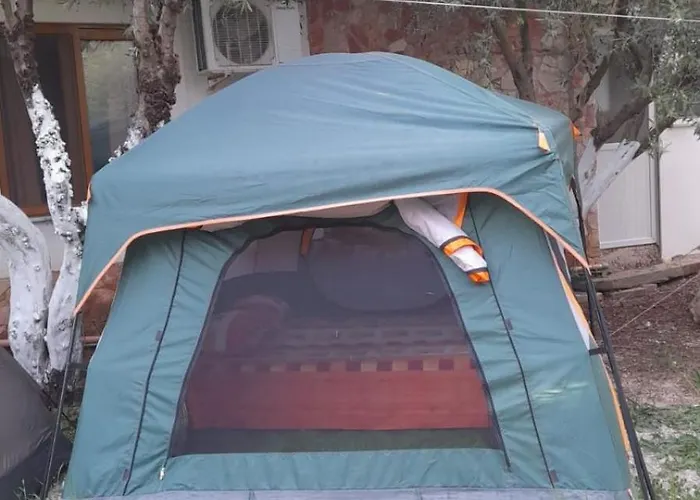 Garden Campo de lujo Ksamil