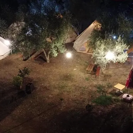Luxury tent Garden
