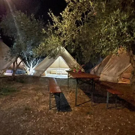 Garden Luxury tent Ksamil