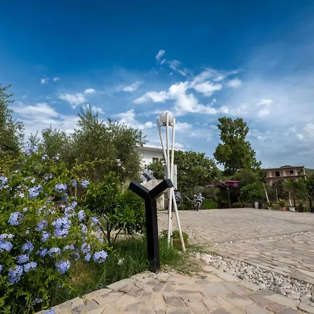 Garden * Ksamil