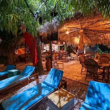 Garden * Ksamil