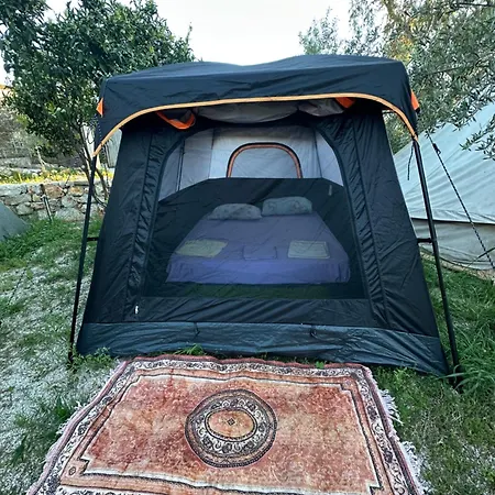 Luxury tent Garden Ksamil
